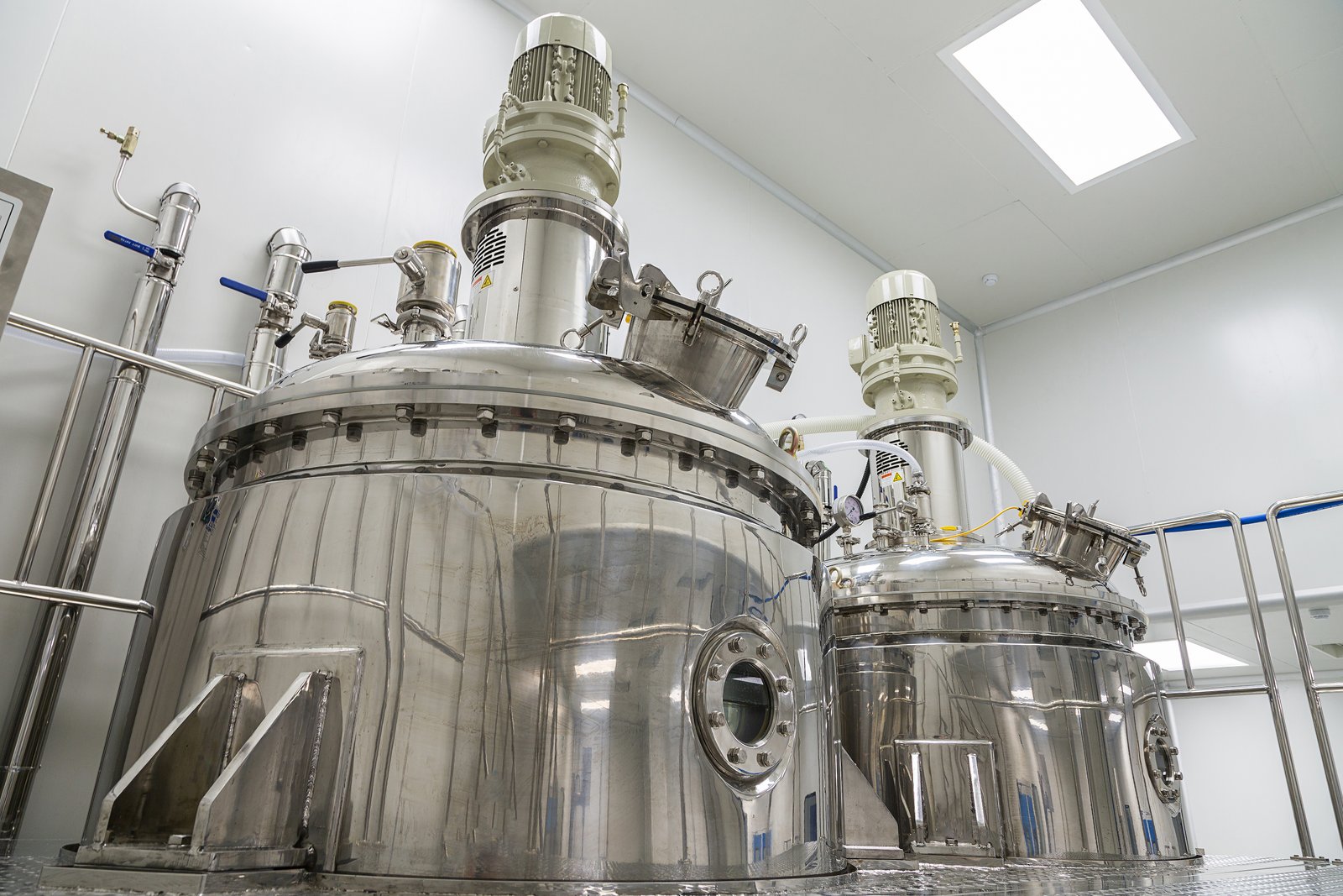 Industrial Chemical Reactor